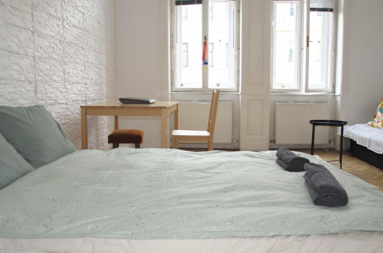 Wonderful Two Bedroom Apartment Wien Exteriör bild