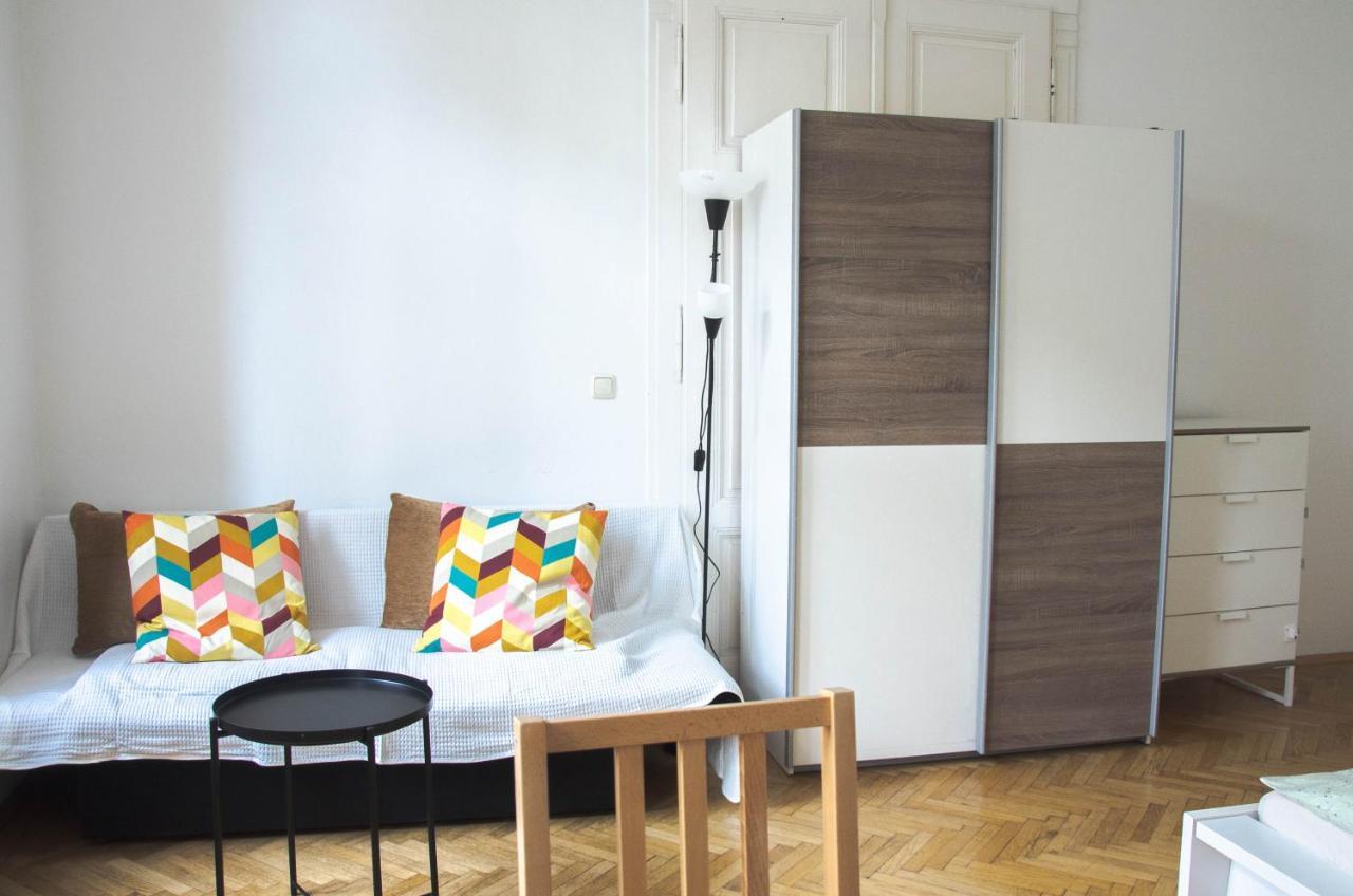 Wonderful Two Bedroom Apartment Wien Exteriör bild